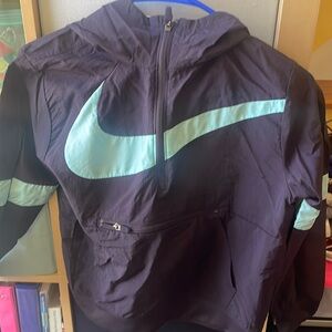 Kids Nike wind breaker